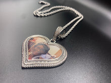 Load image into Gallery viewer, Close 2 My Heart Pendant
