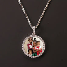 Load image into Gallery viewer, Circle of Love Pendant
