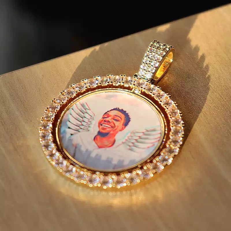 Rotating Photo Pendant